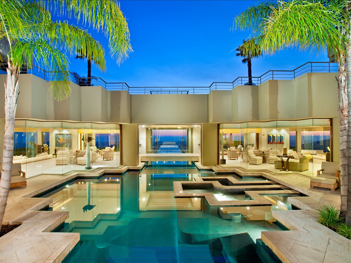 oceanview property and award winning homes built by award winning builders and contractors